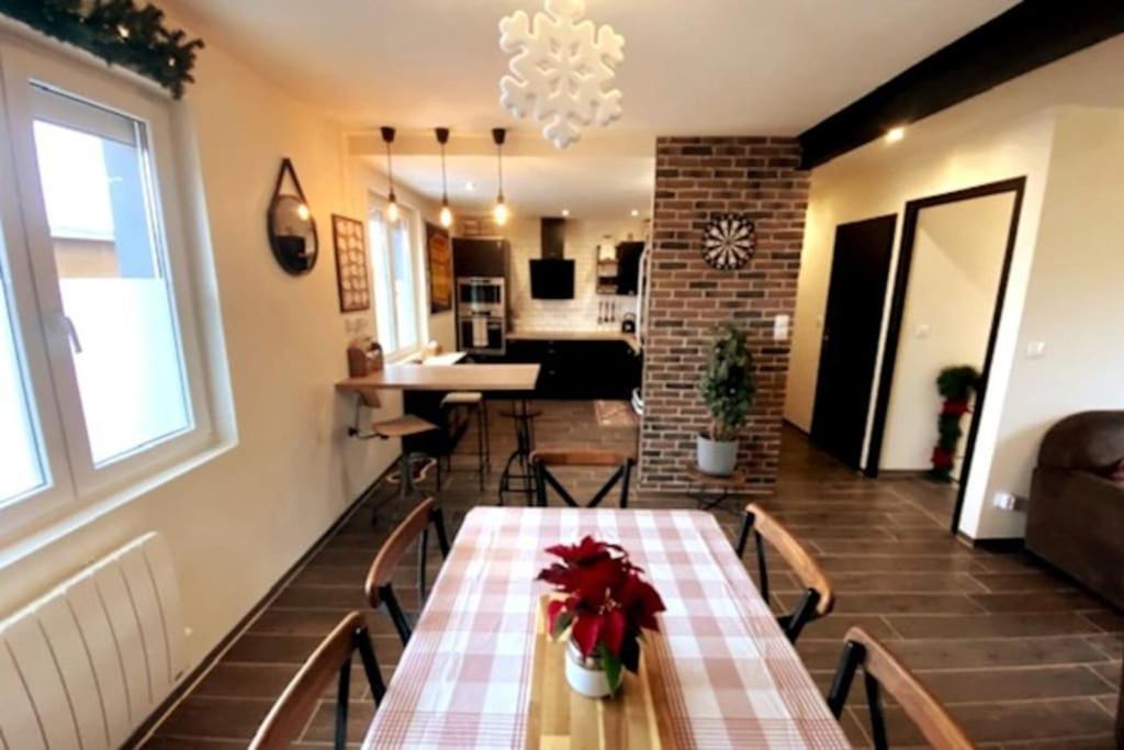 베르됭쉬르뫼즈 La Maison Sous Charmois 빌라 외부 사진